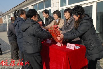 北京妇产医院积极开展“三下乡”活动