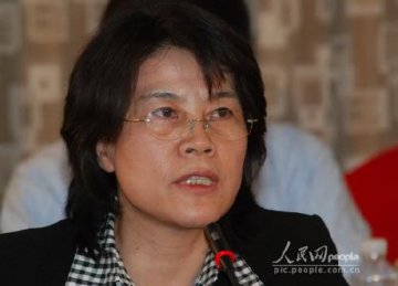 两会委员柯杨：谁在鼓励孩子作假？