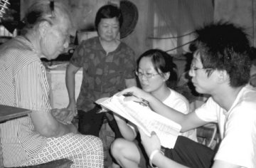 让大学生到基层锻炼成长