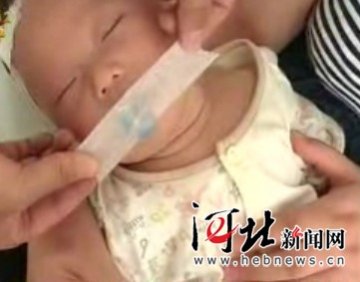 最残忍护士：强封婴儿嘴 只为睡安稳觉