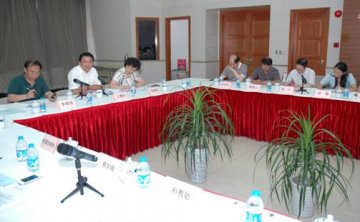上海市卫生计生委赴寄生虫病所调研“十二五”规划中期评估工作