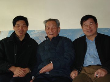 院校党委副书记林长胜走访慰问原阜外医院王志远院长