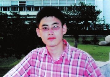 北大学生校医院打点滴后心跳停止 转院18天身亡
