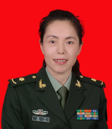 赵平