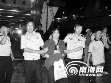 已婚妇女遭情人逼婚 怀揣菜刀将其砍死