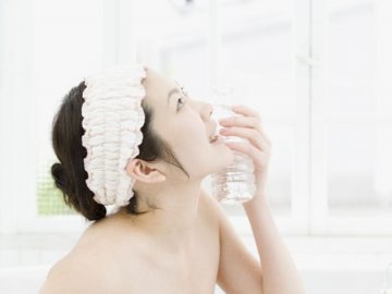 护理美肤面膜要识敷