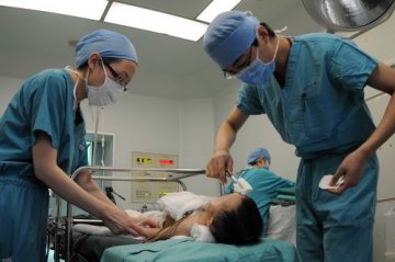 《中国医院现场直击》系列报道