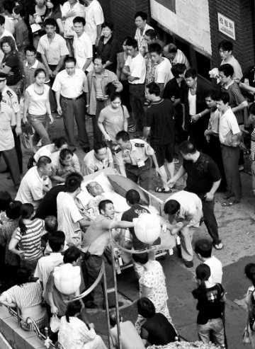 手术室“阴燃” 病人紧急转移