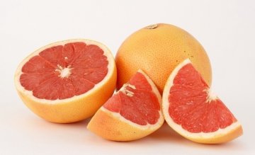 秋季吃柚子减肥促健康有10大好处！