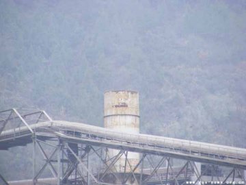 四川旺苍：卢家坝水泥厂被指非法生产