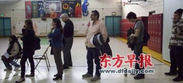 一美国中产家庭力挺奥巴马：医改使穷人也能看病