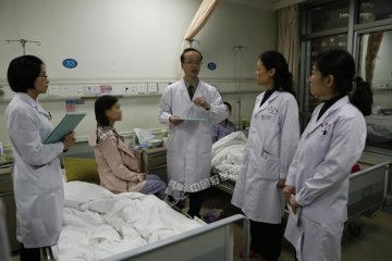 西京医院成功实施中国首例人子宫移植术