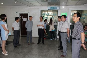 渭南卫计局工作组到省荣康医院检查医政、合疗工作