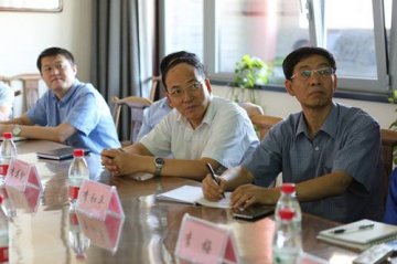 山西省卫计委李书凯副主任一行到山西省中医院调研