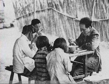 中共领袖们吃过的“工作餐”