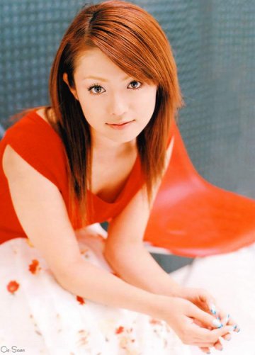 动态：感受时尚彩发上色=护理？