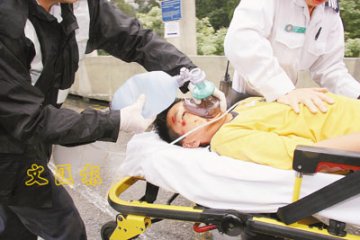 13岁初中男生参加接力赛喷血身亡