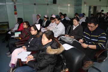 中国康复研究中心召开2010年度通讯员工作总结表彰暨培训会议