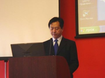 中国代表团参加“中俄卫生周”活动