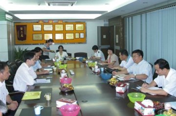 姚建明局长检查国际女子橄榄球邀请赛食品药品安全保障工作筹备情况