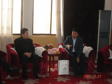 团中央统战部安桂武部长来我校调研台生学习生活情况