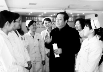 小村医也能上“大课”