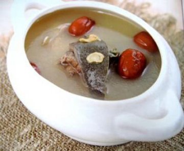饮食养生：这八种食物坚决不能隔夜吃 易早死