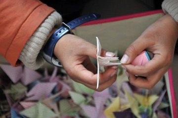 高清：探访中国唯一一所艾滋病患儿学校