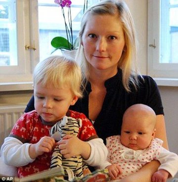 英国提供卵巢冷冻技术可推迟女性生育时间