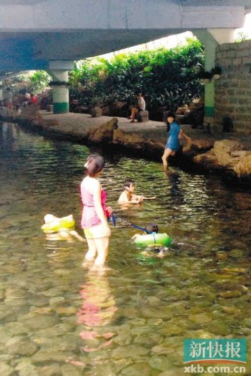 河涌水多为“劣V类”千万别去游泳 医生：会危害皮肤