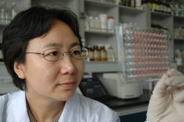 我国两位专家入选2013年度十大科学人物