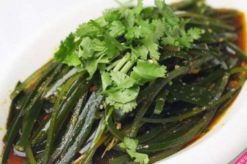 饮食养生：8种食物能帮你“疏通”血管