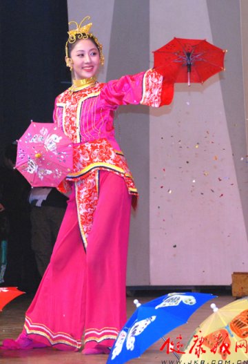 北京儿童医院举办第七届金色童年新年音乐会