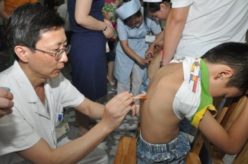 敷贴三年为一个疗程