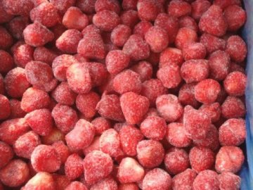 德国万余学生食物中毒 中国冷冻草莓成“替罪羊”