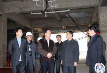 郭伯权厅长到省荣誉军人康复医院检查指导工作