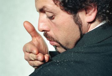 头发揭示你的健康状况：每天洗头究竟好不好