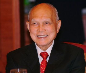 高仓健病逝！盘点被恶性淋巴瘤夺去生命的名人
