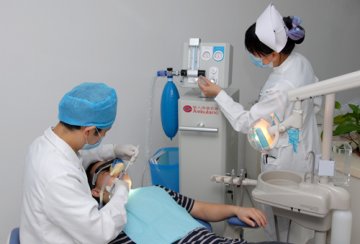 笑气镇痛拔牙不再痛苦