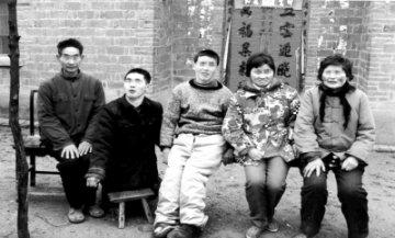 “板凳家族”能站起来吗？