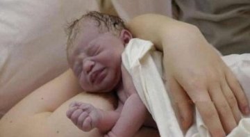 实拍孕妇顺产惊心全过程