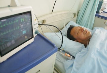 成都首例夫妻间肾移植手术成功完成