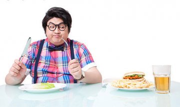 睡眠不足暴饮暴食 9个习惯堪称肝脏杀手