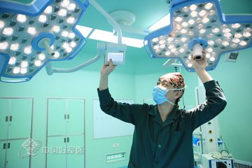 第202医院有一群出色的“‘男’丁格尔”