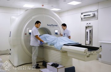 八一医院投入使用肿瘤放疗设备螺旋断层放射治疗系统