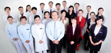 瑞尔齿科种植：精英团队只为您的一颗牙齿