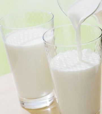 6种喝牛奶方式如服毒 10类人不宜饮用