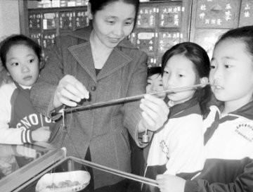 山东省东营市开展传统医药学习周活动
