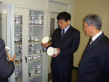于文明副局长率中医药代表团访问美国、日本