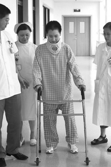 王燕能走了